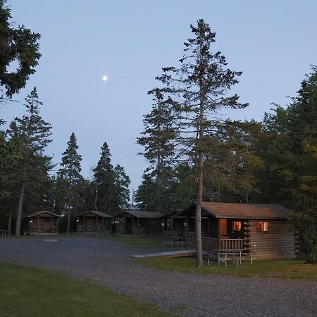 Narrows Too Camping Resort Cabin 1 Trenton Exteriér fotografie