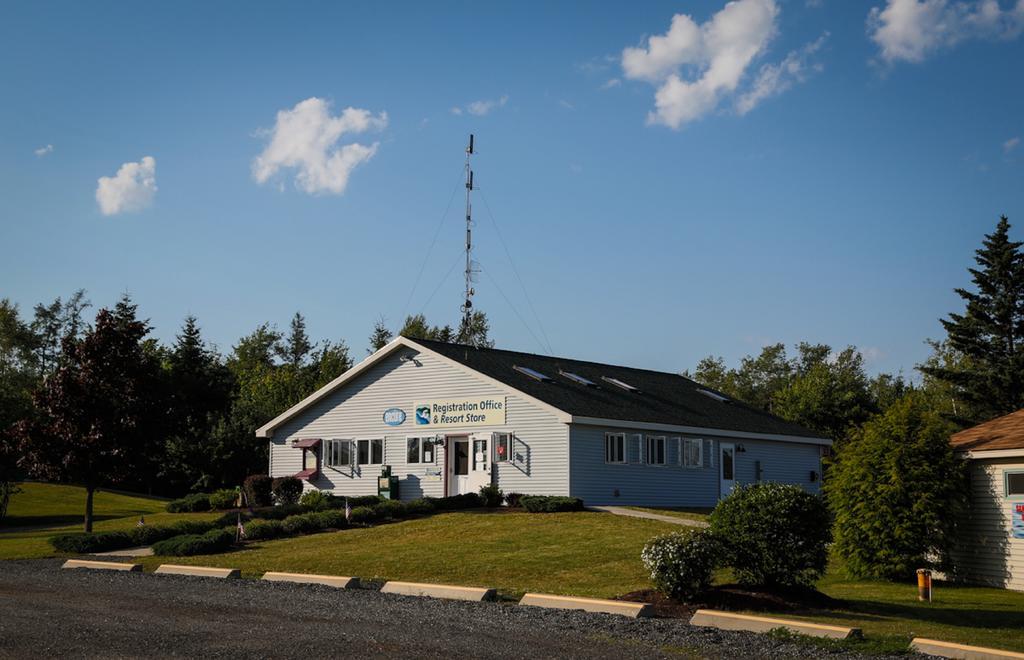 Narrows Too Camping Resort Cabin 1 Trenton Exteriér fotografie